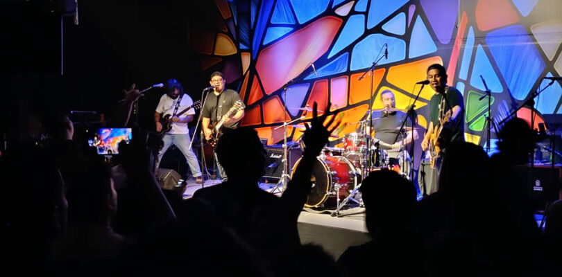 Gallery – Por Los Amigos de Siempre (Santa Ana)